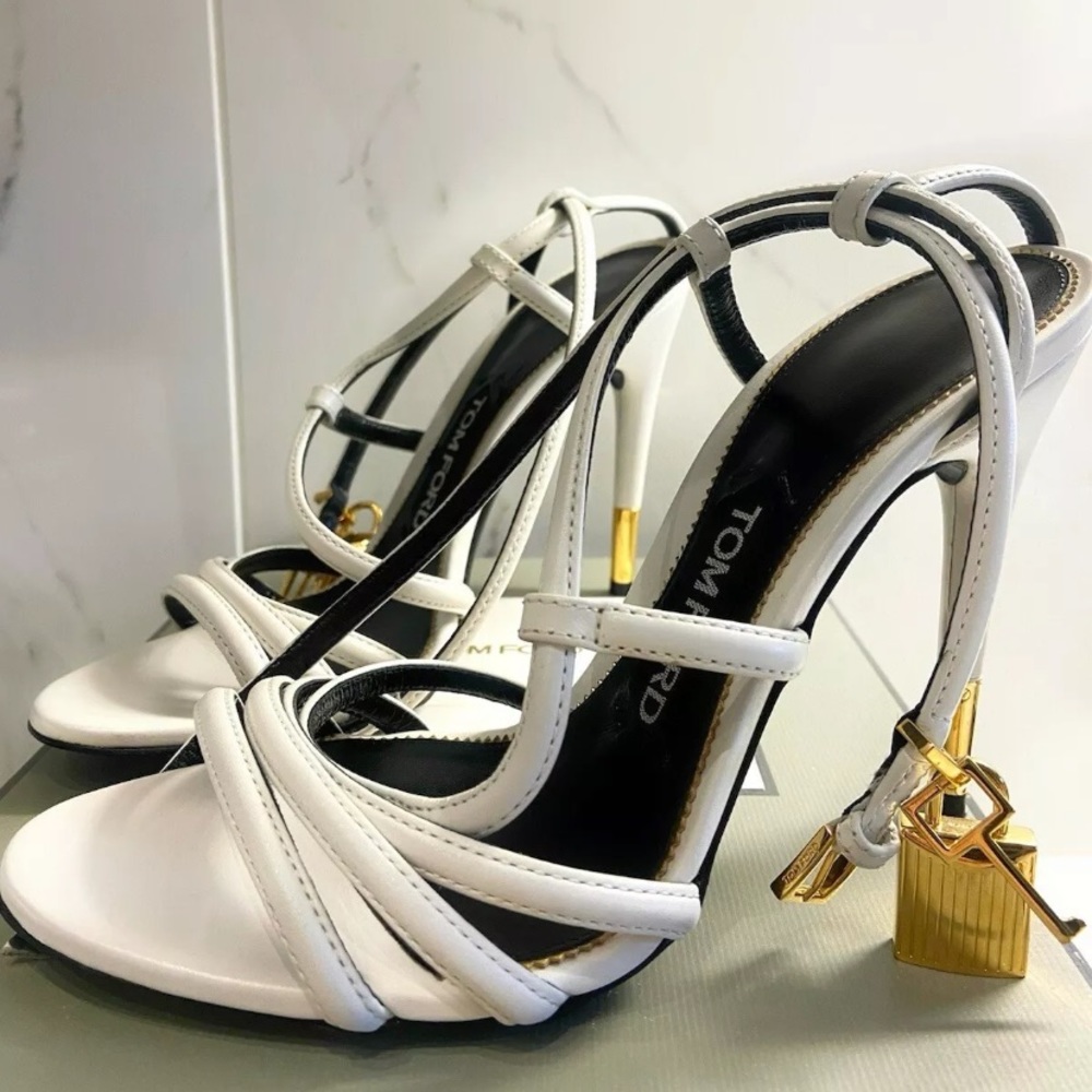 Sexy limited edition stand out classic White leather TOM FORD Lock heels!